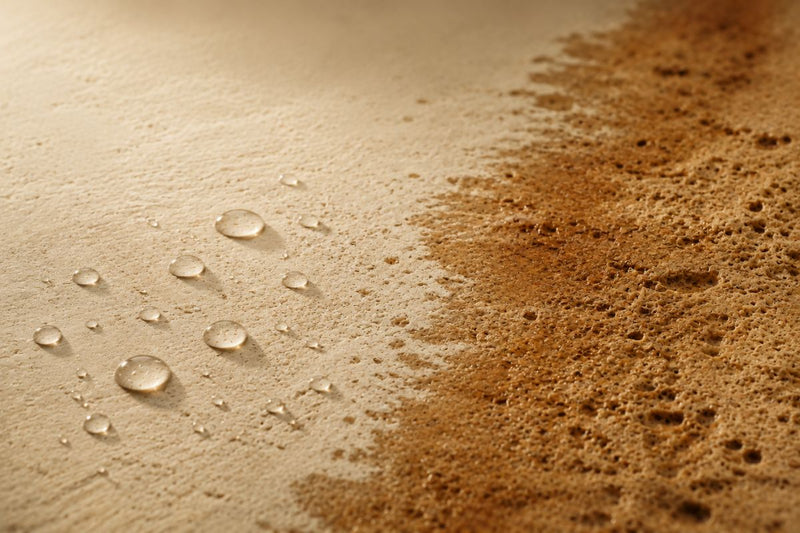 Porosity test illustrated with mist absorption